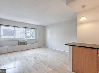 2101-17 Chestnut St #211, Philadelphia, PA 19103