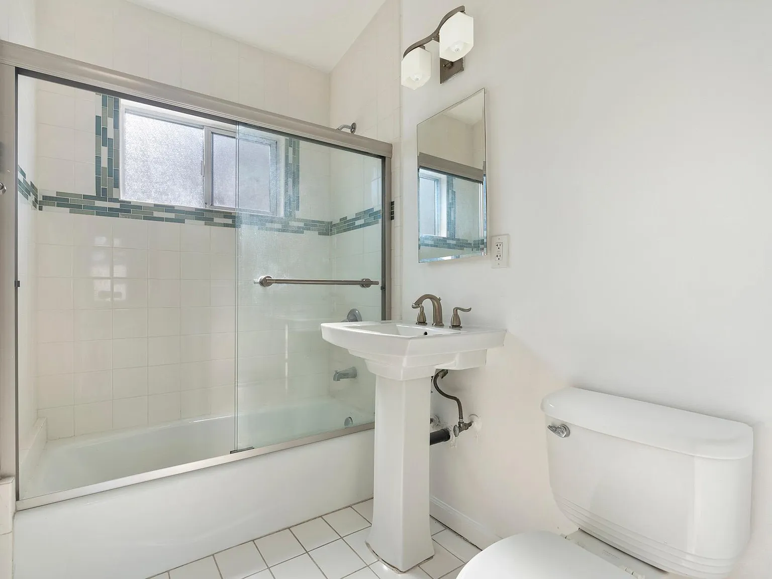 Studio, 400 sqft, $1,895 — Photo 4
