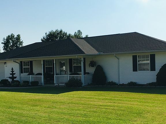 1456sq ft. 3 bed 1 3/4 bath