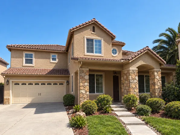 11066 Sawtooth Peak Way, Clovis, CA 93619