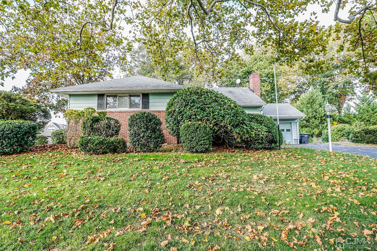 107 Norris Ave photo 1