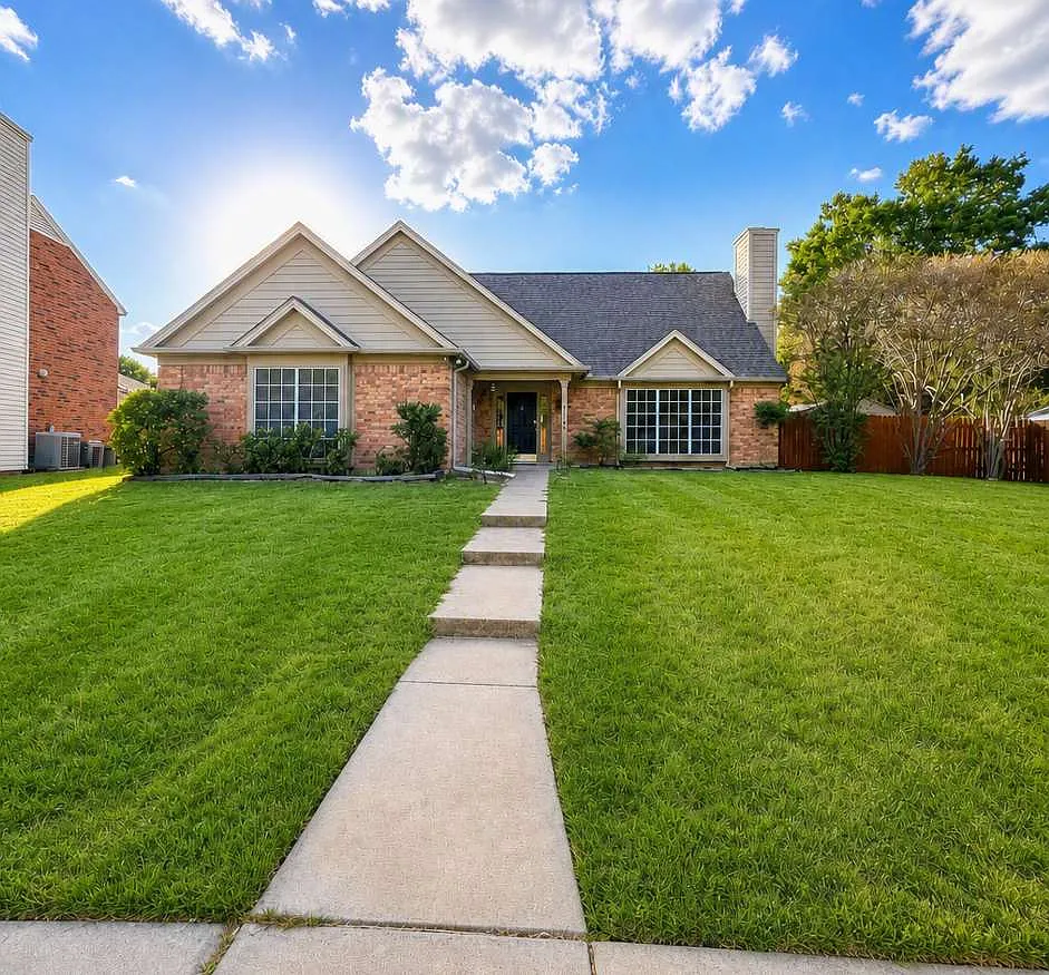 1940 Cedar Ridge Dr — Photo 1