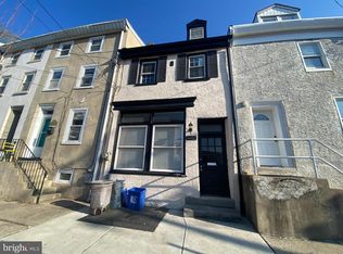 4405 Baker St, Philadelphia, PA 19127