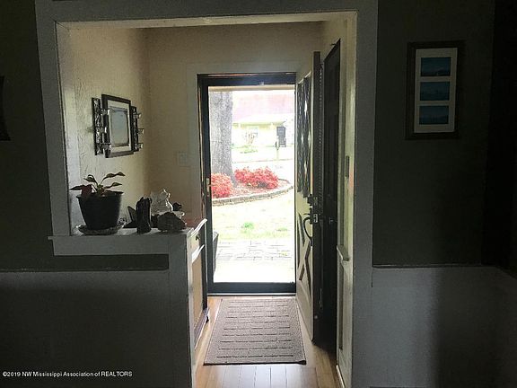 3rd image of 7689 Millbridge Dr