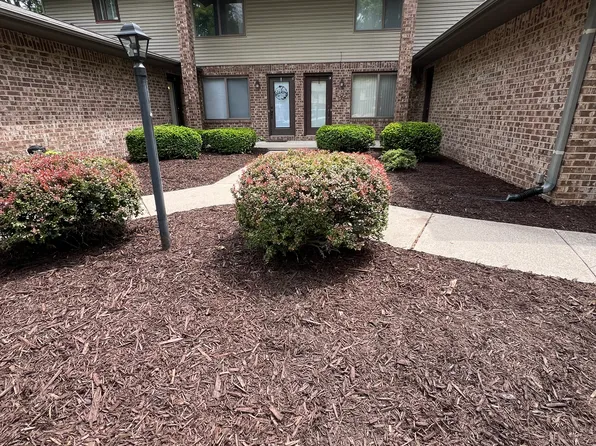 3834 Cabaret Trl W APT D, Saginaw, MI 48603