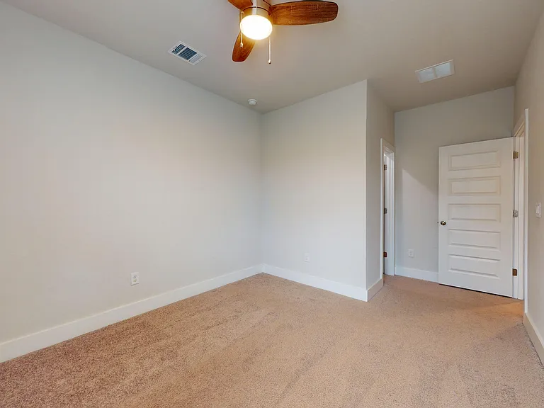 11526 Hollering Pass — Photo 23