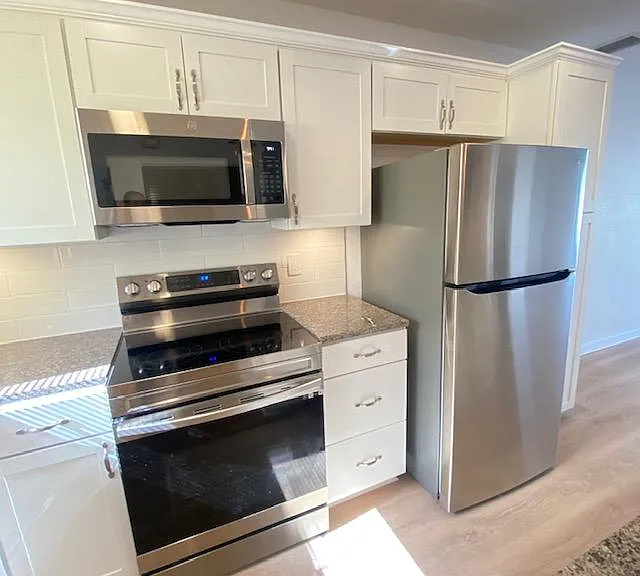 1450 Mediterranean Dr #1 — Photo 8