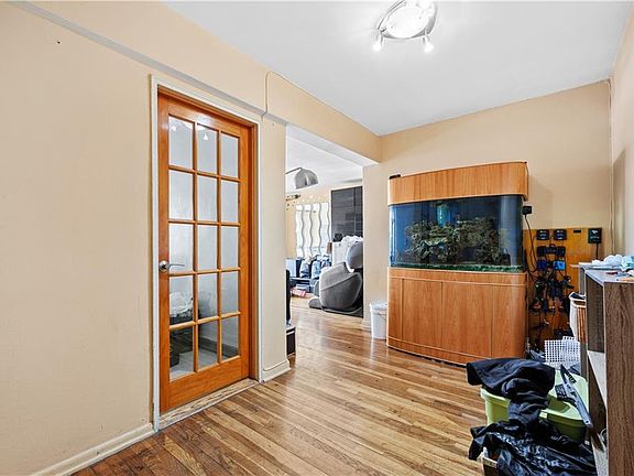 4th image of 145 Lincoln Ave APT 5G
