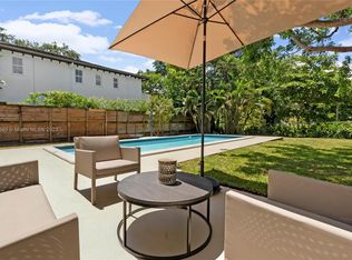 4151 Woodridge Rd, Miami, FL 33133