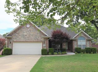 2304 SW Penny Ln, Bentonville, AR 72712