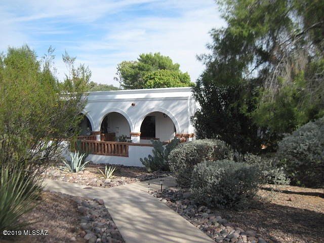 FRONT VIEW A