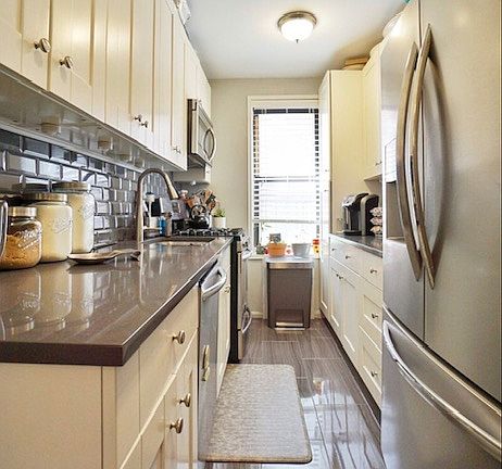 3rd image of 9040 Ft Hamiltn Pkwy APT 2G