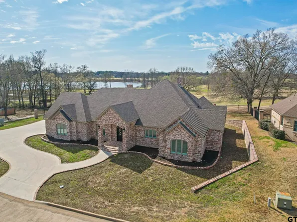 602 Greenhill Park Ave, Mount Pleasant, TX 75455