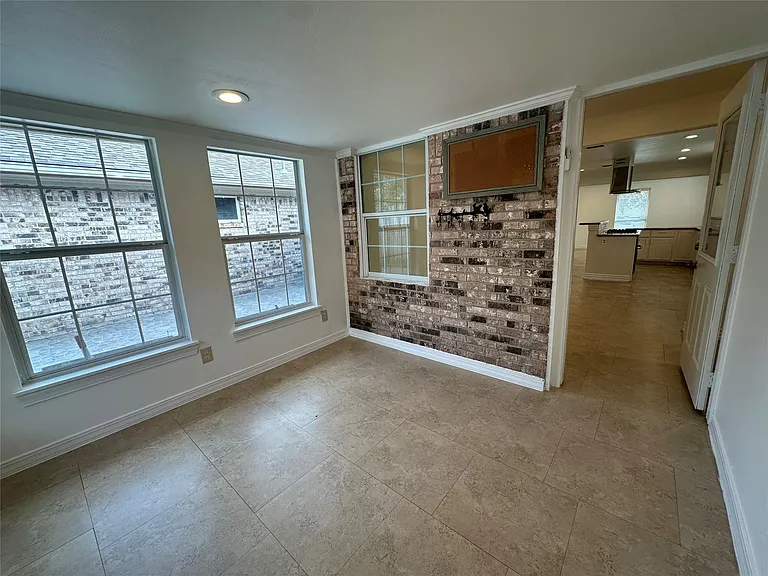 8522 Westview Dr — Photo 15