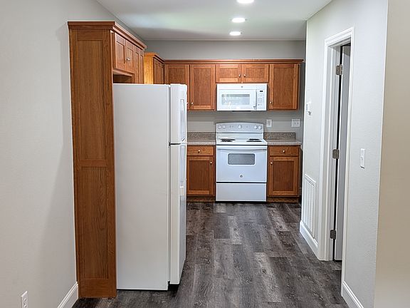 4th image of 1253 Knoxville Ave #1253
