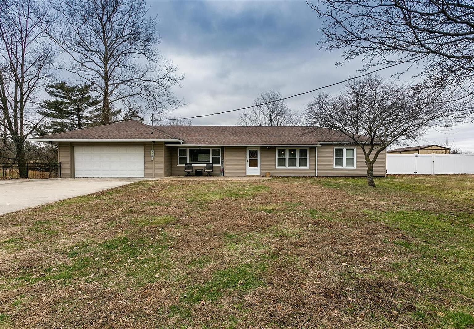 5243 N State Route 159, Edwardsville, IL 62025 Zillow