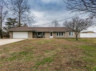 5243 N State Route 159, Edwardsville, IL 62025