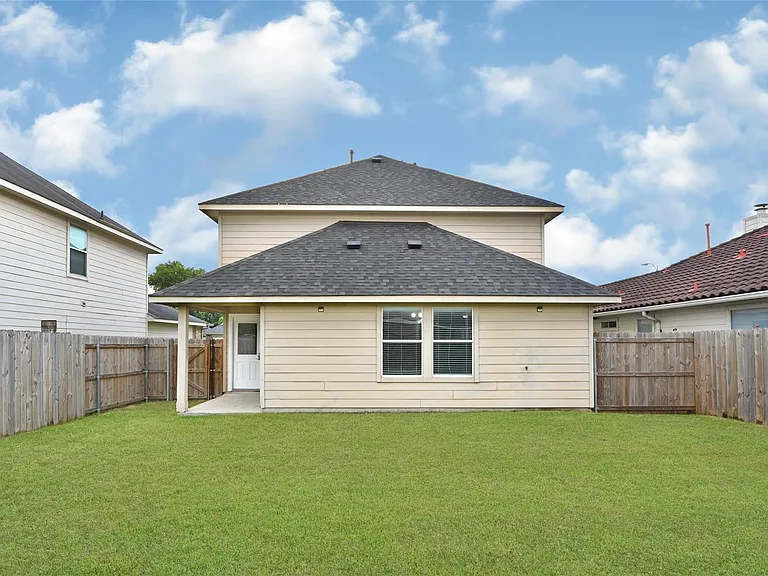 13218 Ambrosa Dr — Photo 24
