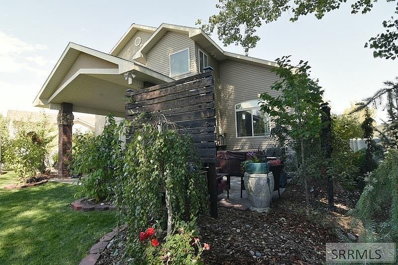 1st image of 2684 Cavan Cir