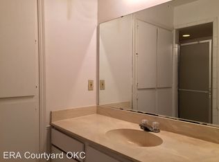 526 Westwood Ct, Oklahoma City, OK 73127