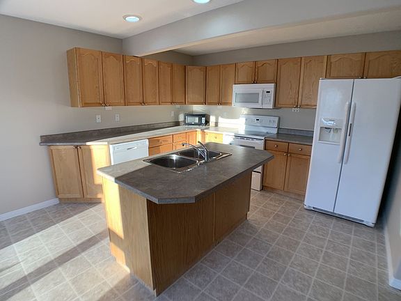 3rd image of 97 Wilson Dr #51