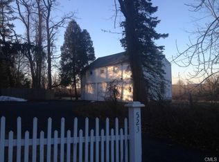525 Ridgebury Rd, Ridgefield, CT 06877