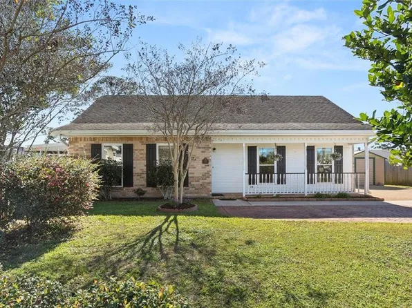 828 Calvert St, Metairie, LA 70001