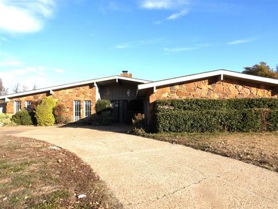 8300 Brookridge Dr, Oklahoma City, OK, 73132