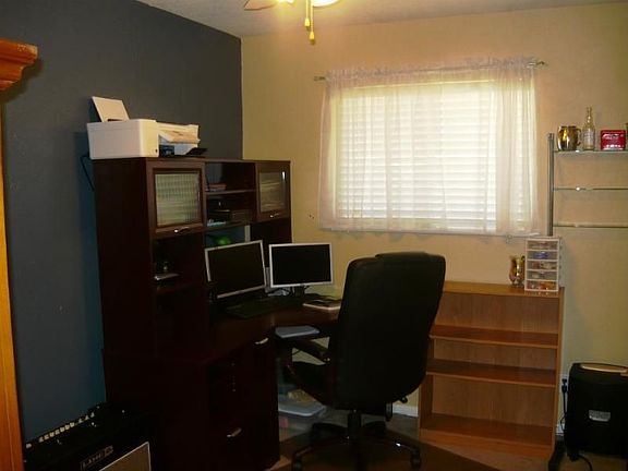 5th image of 409 NW 56th St