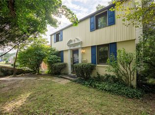 914 Bower Hill Rd, Pittsburgh, PA 15243