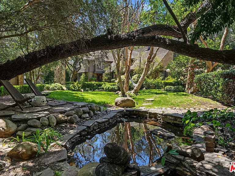 575 N Beverly Glen Blvd — Photo 39