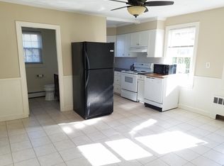 182 Mount Hope Ave FL 1ST, Bristol, RI 02809