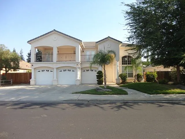 2253 Sierra Madre Ave
