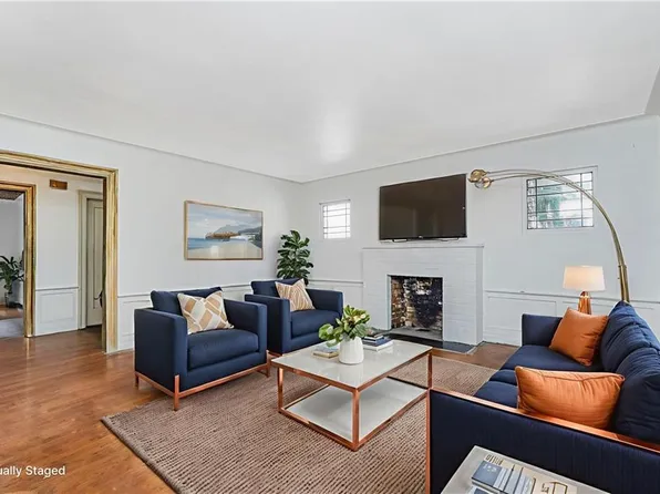 1422 East 27th Street image 7 of 12