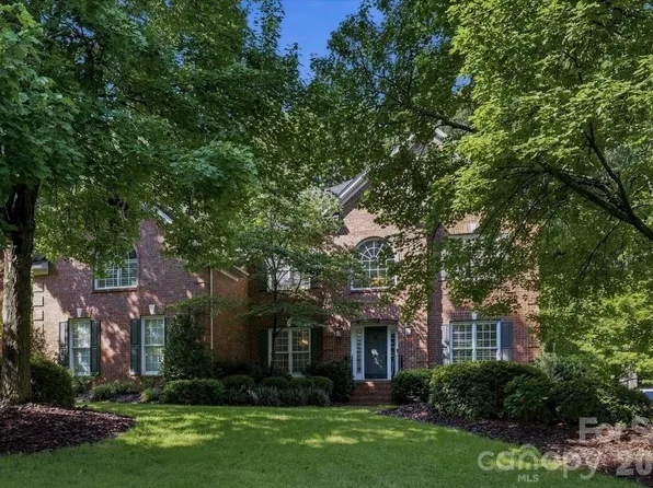 1210 Glynwater Ln, Waxhaw, NC 28173
