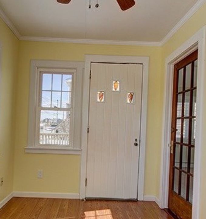 Sun room/bedroom/office