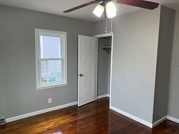 4th image of 808 N Elm St