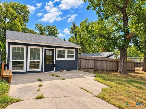 405 & 407 S 6th St, Gatesville, TX 76528