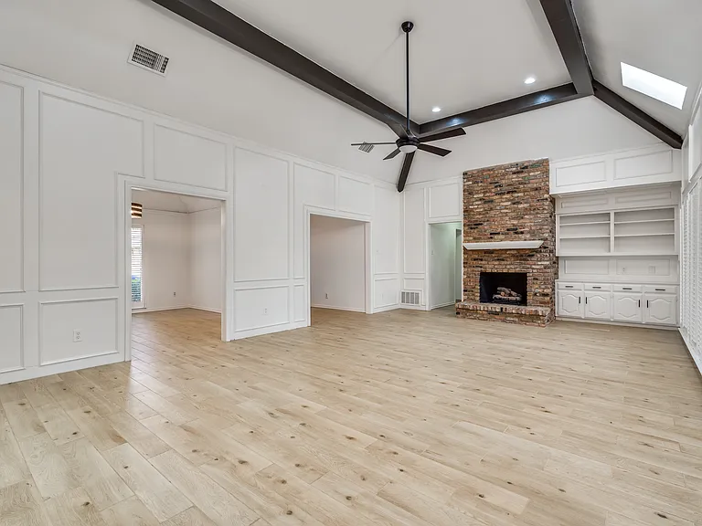 9922 Hickory Xing — Photo 10