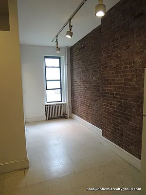 Rented by Bohemia Realty Group | media 30