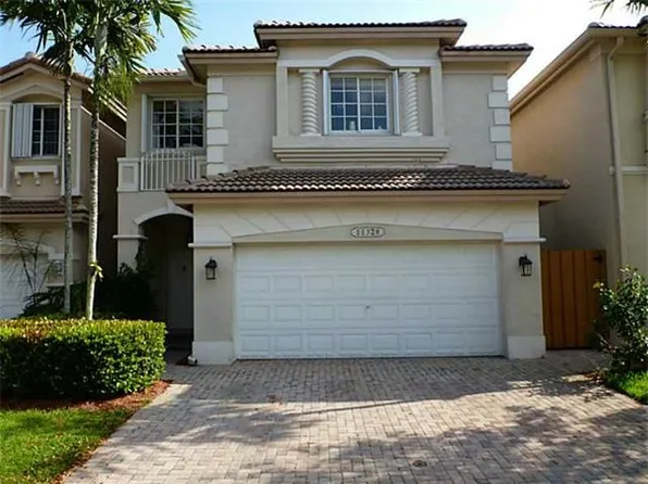 11328 NW 73rd Ter, Doral, FL 33178