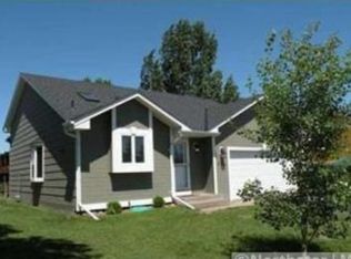 535 Jefferson Ln NW, Elk River, MN 55330