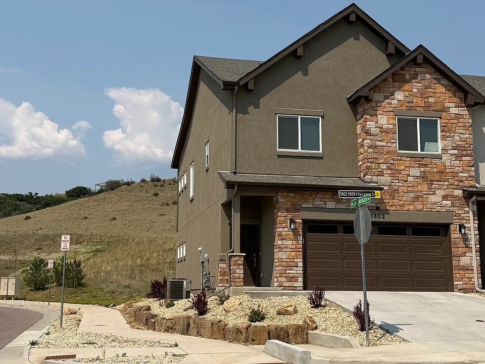 5802 Villa Lorenzo Dr