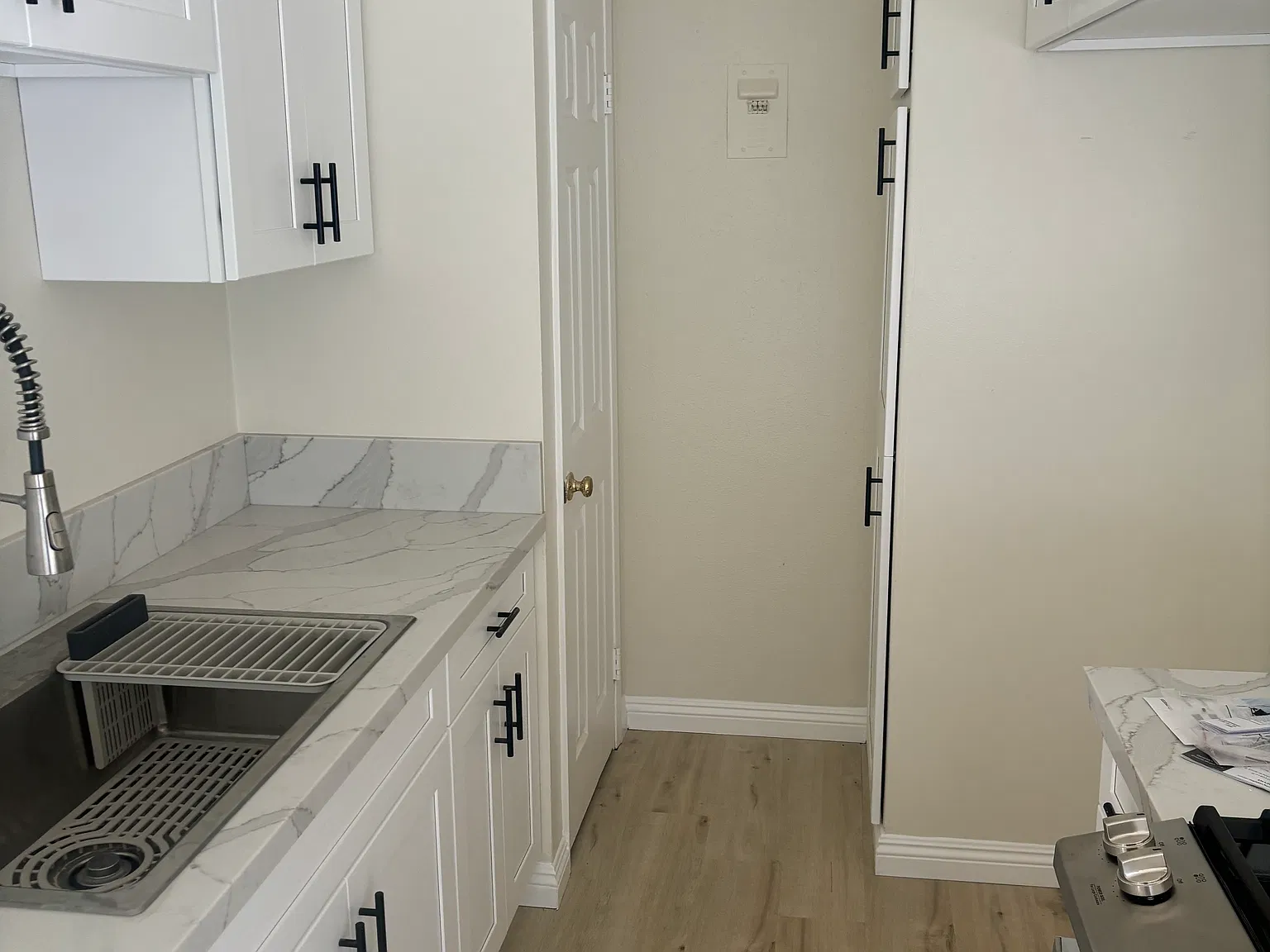 1 bed, 585 sqft, $1,995 — Photo 4