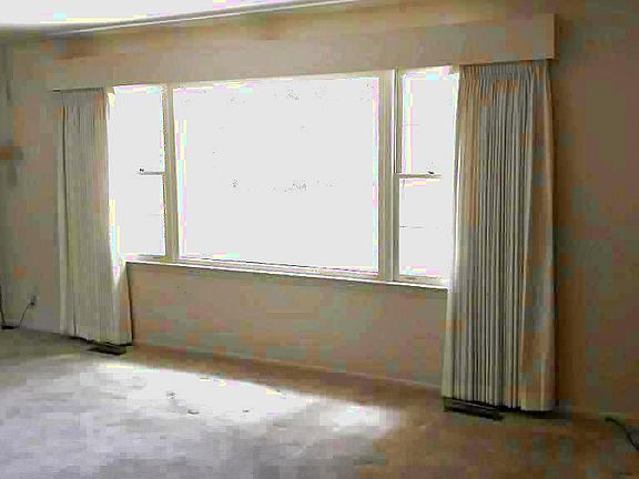 4th image of 3206 Greenway Dr