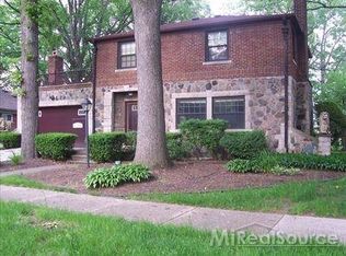 21200 Ridgedale St, Oak Park, MI 48237