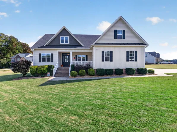 224 Nashville Dr, Clayton, NC 27527