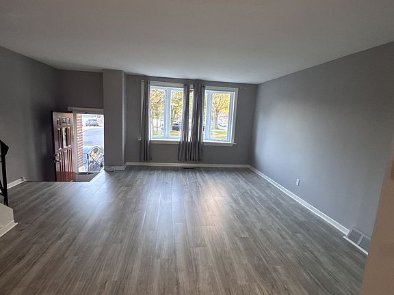 2nd image of 3602 Genesee Pl