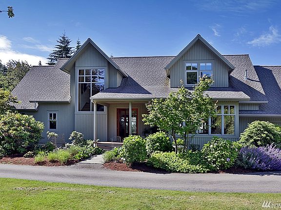 2nd image of 2760 Salal Ln