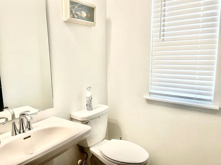 552 Lake Sinclair St — Photo 19